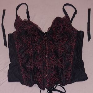 Savage X Fenty Black and Red Lace Bra